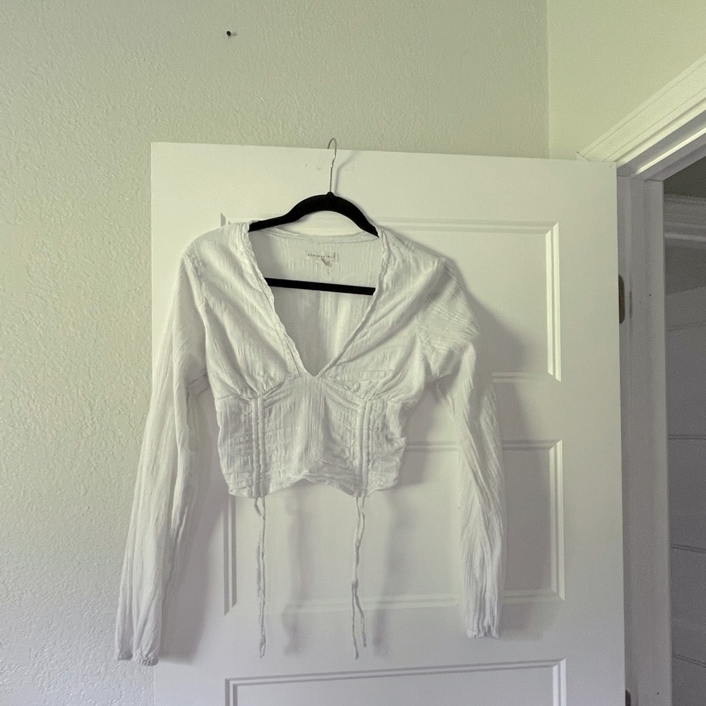 Cute lace and sheer cropped top!